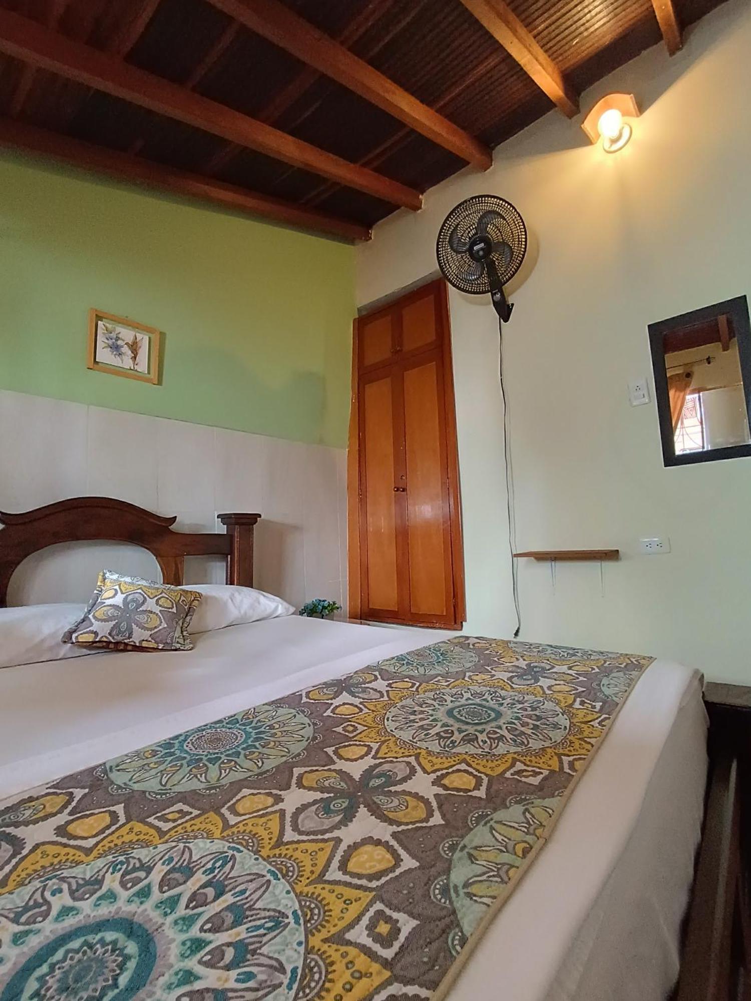 Adventure Hostel Сан-Хіль Екстер'єр фото